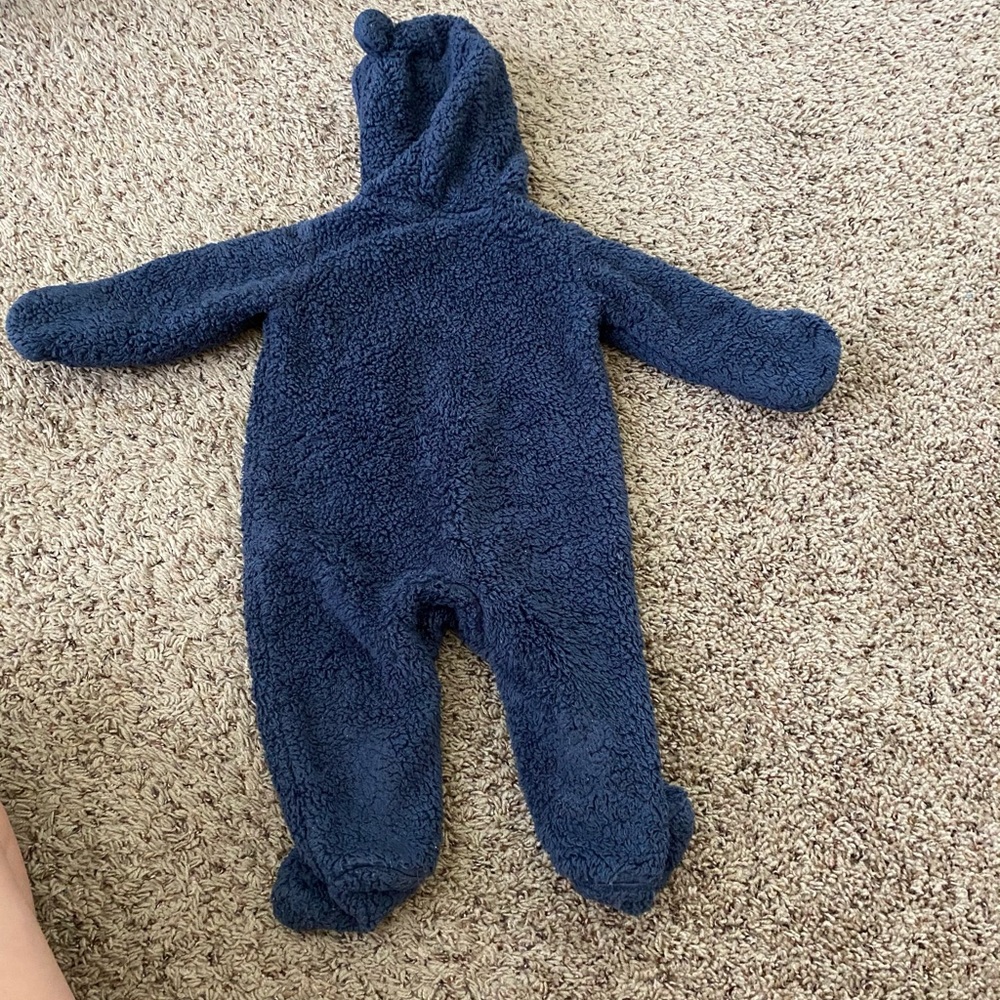 Carter’s warm jumpsuit - Picture 7 of 7
